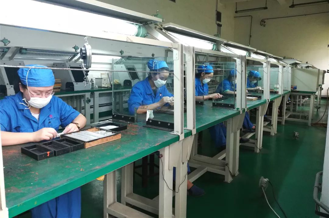 【主题教育促发展<1>】“四个确保”助力华川工业实现“双过半”