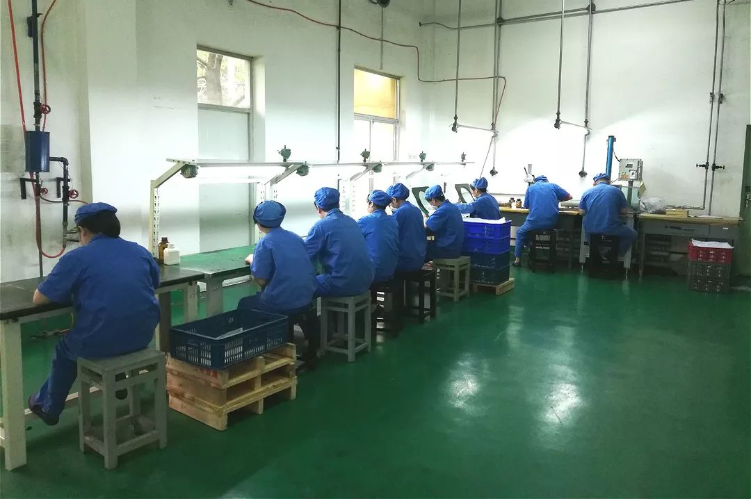 【主题教育促发展<1>】“四个确保”助力华川工业实现“双过半”