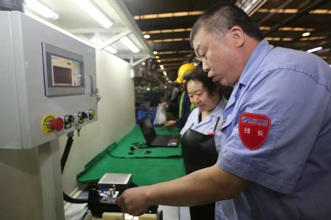 【打赢百日攻坚战&lt;14&gt;】又整合又发展，看建设工业怎么干！